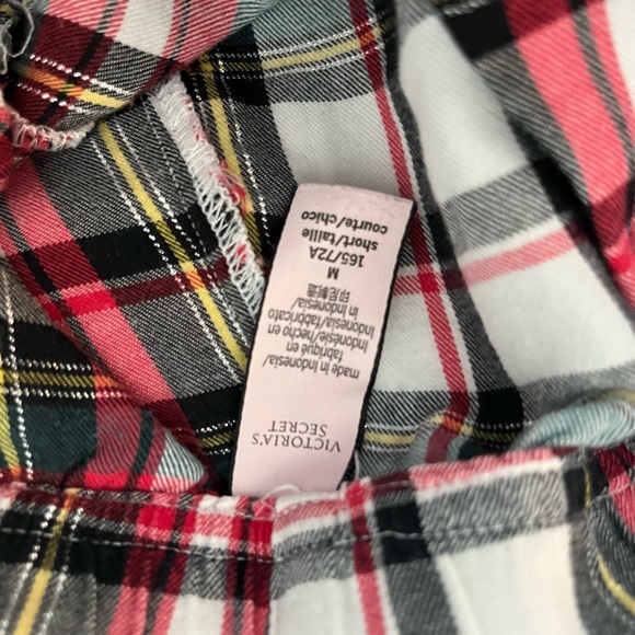 Victoria Secret pajama set medium short - Picture 6 of 7